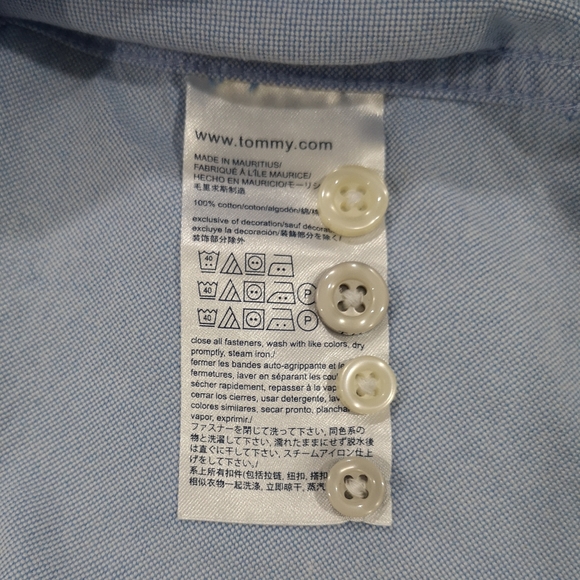 Tommy Hilfiger Shirt - Picture 4 of 4